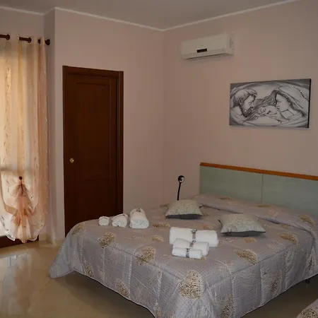 Kleos Bed & Breakfast 3*