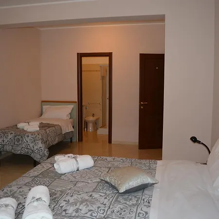 Kleos 3* Rometta Marea